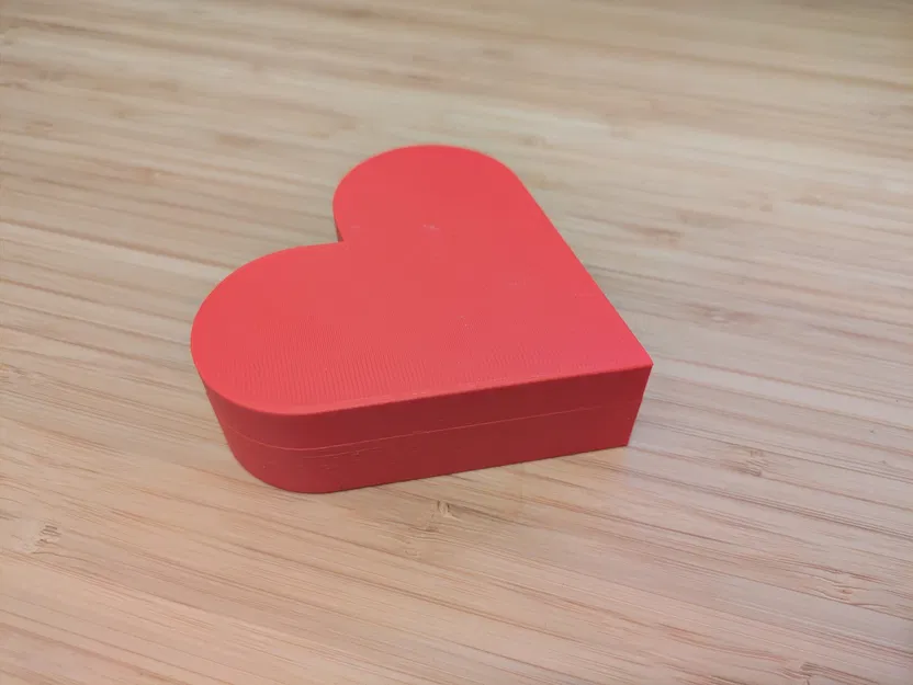 Hộp quà hình trái tim tặng Valentine có chốt khóa snap lock - Image 2