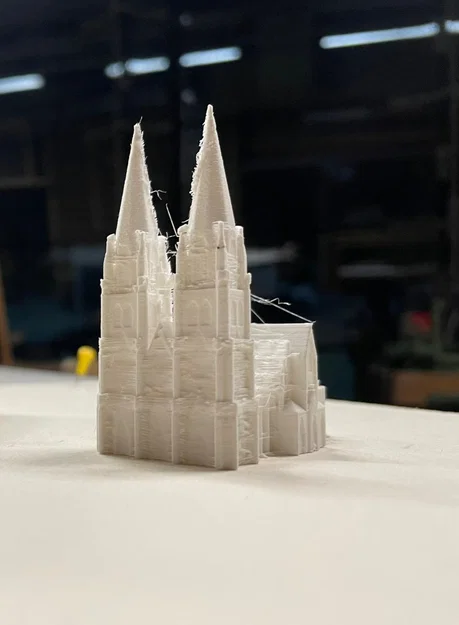 Mô hình 3D Nhà thờ Cologne (Kölner Dom) kiến trúc Gothic tinh xảo - Image 1