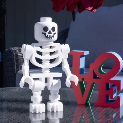 Mô hình Skeleton Giant Minifigure (16 inch) – Thiết kế độc lập!