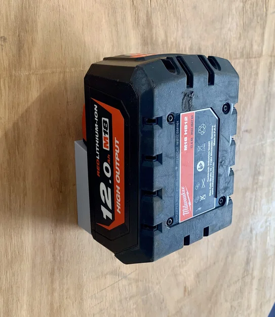 Ngàm gắn pin treo tường cho Milwaukee M18 (3D Printed) - Image 5