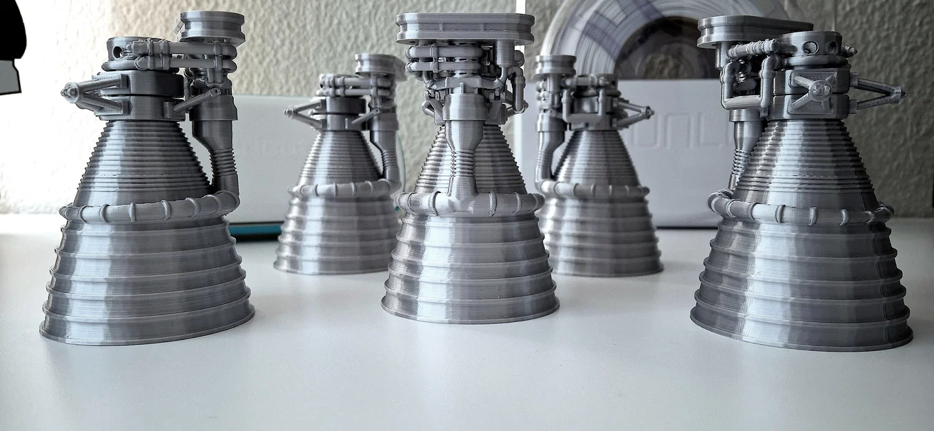 Mô hình động cơ tên lửa Saturn V F-1 (Rocketdyne F1) - Image 4