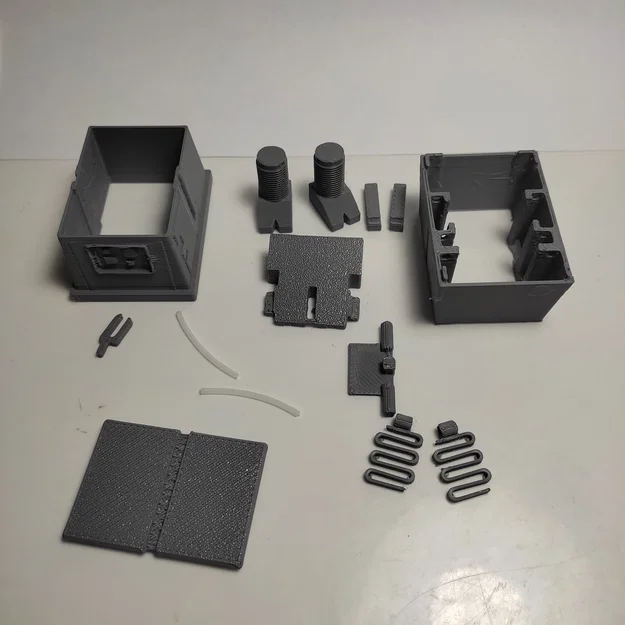 Hộp đựng kẹo hình Gonk Droid - Image 8