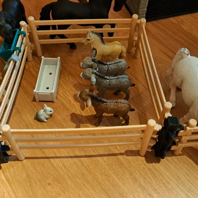 Khớp nối hàng rào cho mô hình thú Schleich (Schleich Fence Connector)