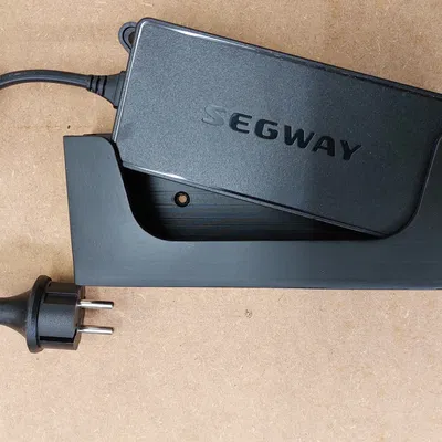 Giá treo tường cho bộ nguồn Segway Navimow