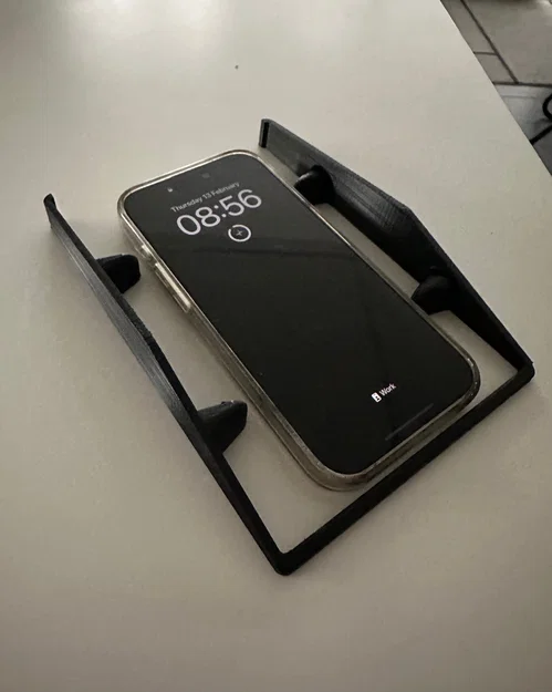 Khung giữ điện thoại cho Polestar 4 - Image 3