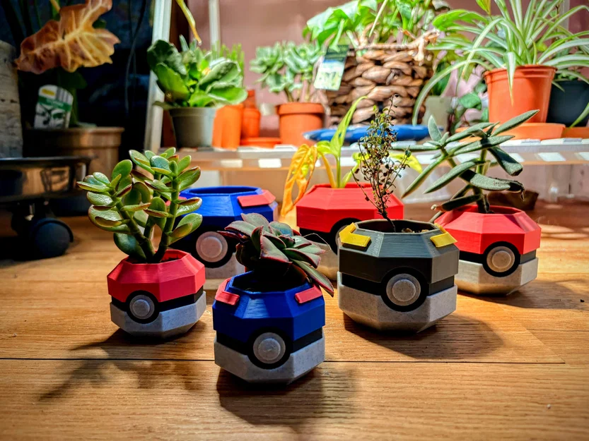 Chậu cây Pokeball phong cách Lowpoly - Image 1