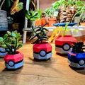 Chậu cây Pokeball phong cách Lowpoly - Thumbnail 2