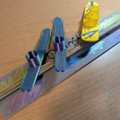 Mô hình ván trượt tuyết ngón tay (Finger Ski) in 3D cho bé