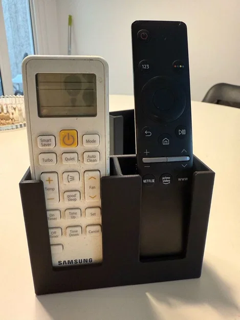 Giá treo tường đựng remote - phiên bản 2 ngăn - Image 1