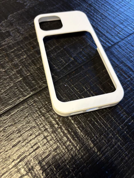 Ốp lưng iPhone 15 in từ nhựa PLA - Image 2