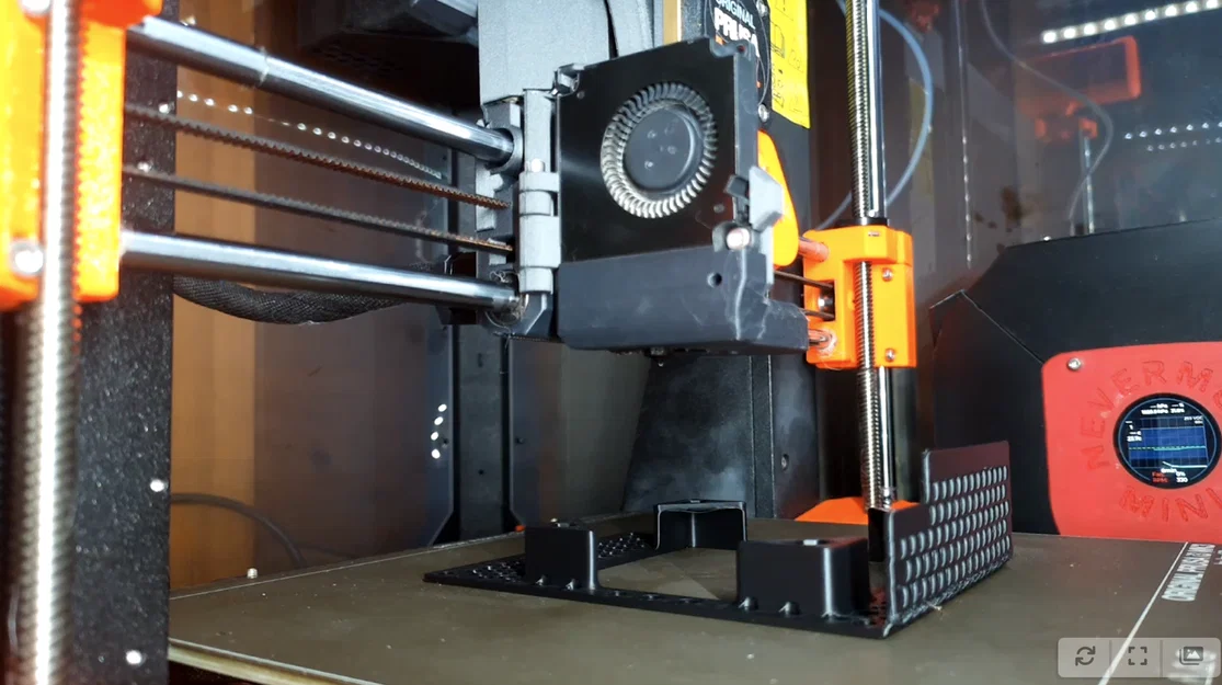 Nắp gắn quạt Noctua 80mm cho hộp điện tử máy in MK4 - Image 3