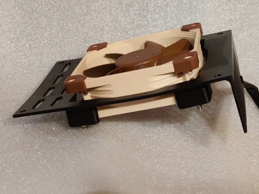 Nắp gắn quạt Noctua 80mm cho hộp điện tử máy in MK4 - Image 10