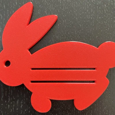 Dụng cụ nặn kem đánh răng hình chú thỏ - Easter Bunny Toothpaste Tube Squeezer