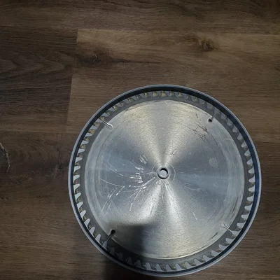 Hộp đựng lưỡi cưa 10 inch, chứa tối đa 4 lưỡi