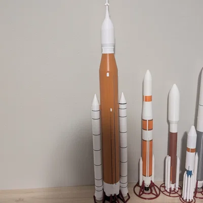 Mô hình tên lửa SLS Block 1 - Tỉ lệ 1:100 - NASA