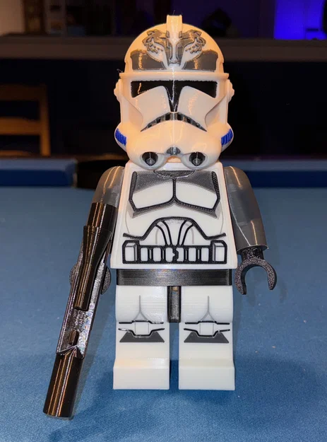 Mô hình Star Wars Clone Trooper - Wolfpack Brick MegaFigure (Tỉ lệ 5:1) - Image 1