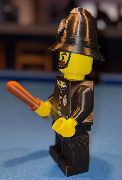 Mô hình Constable Brick MegaFigure (Tỷ lệ 5:1) - Image 3