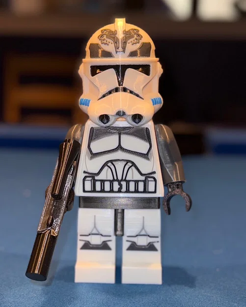 Mô hình Star Wars Clone Trooper - Wolfpack Brick MegaFigure (Tỉ lệ 5:1) - Image 2