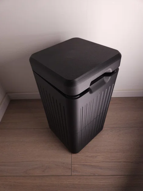 Thùng rác - 24x24x45 cm - Image 1