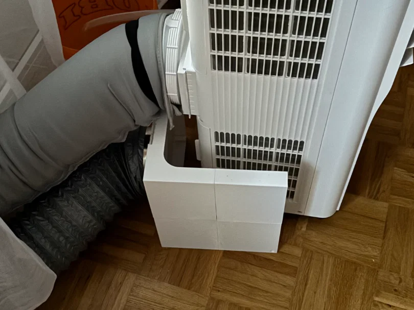 Bộ chuyển đổi hệ thống hai ống cho máy điều hòa di động Comfee - Image 1