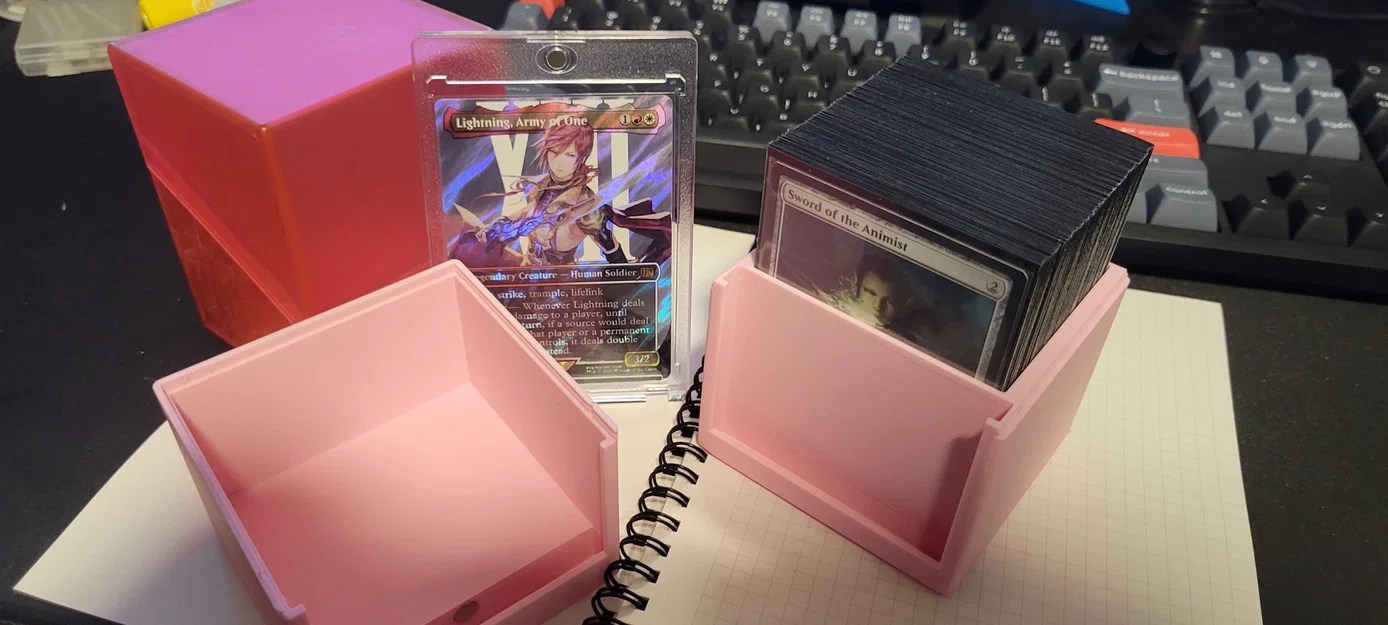 Deckbox 3D Cho Thẻ Bài MTG Tích Hợp Khung Trưng Bày Magnetic - Image 2