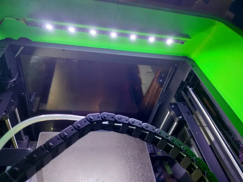 Giá đỡ điều chỉnh góc đèn cho Flashforge Adventurer 5M - Image 1