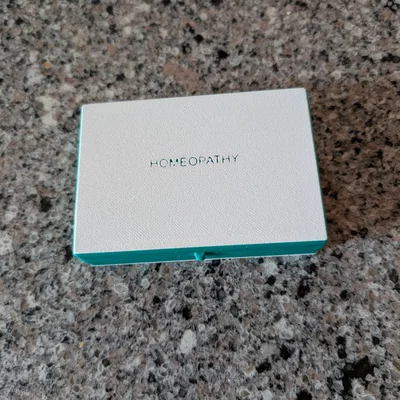 Hộp nhỏ đựng ống thuốc Homeopathy Boiron