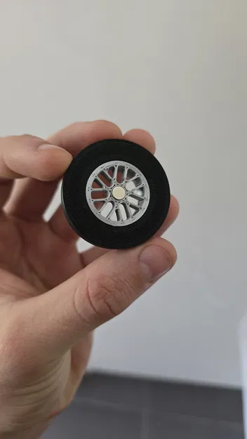 Nam Châm Vô Lăng F1 - Image 3