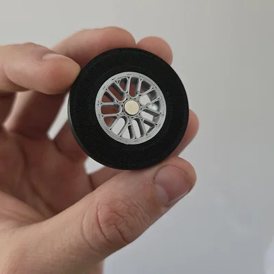 Nam Châm Vô Lăng F1