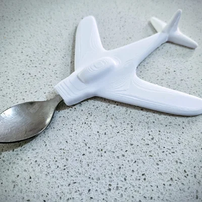 Máy bay gắn muỗng nĩa / Phụ kiện ăn uống cho bé (xem hướng dẫn)