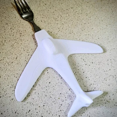 Máy bay gắn muỗng nĩa / Phụ kiện ăn uống cho bé (xem hướng dẫn)