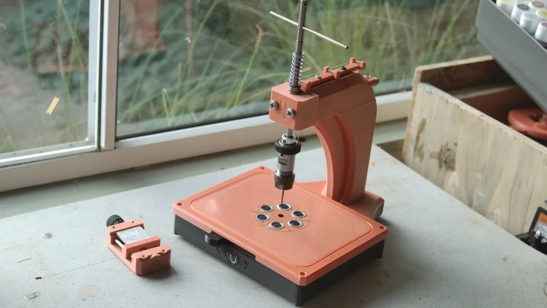 Ê-tô Nam Châm Cho Tay Taro - Image 1