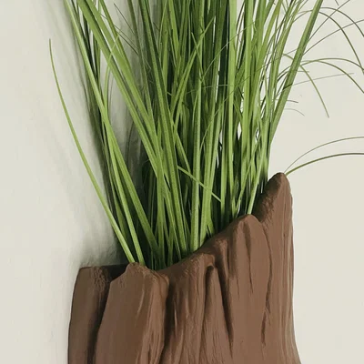 Chậu cây Baby Groot treo tường