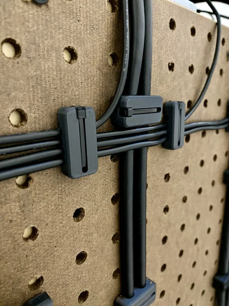 Bộ kẹp pegboard - Giải pháp đi dây gọn gàng - Image 11