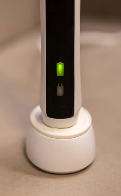 Oral B - Drop Stop (Phụ kiện giữ sạch bộ sạc) - Image 4