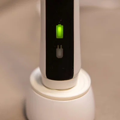 Oral B - Drop Stop (Phụ kiện giữ sạch bộ sạc)