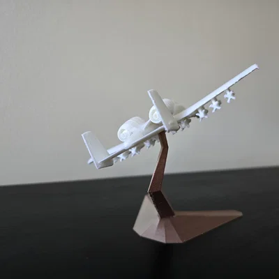 Mô hình A-10 Warthog & Chân đế trưng bày