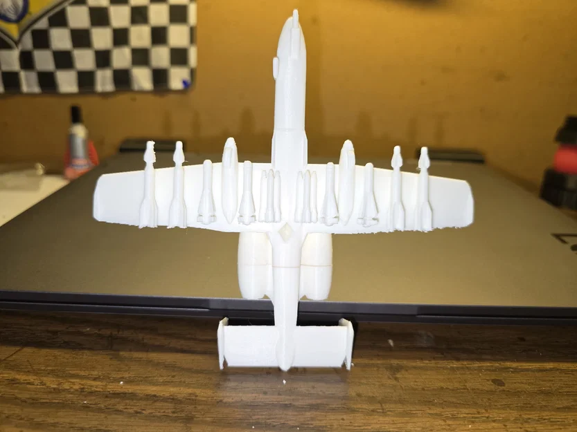 Mô hình A-10 Warthog & Chân đế trưng bày - Image 7