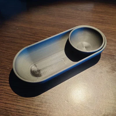 Khay Đựng Đồ Ăn Vặt Thông Minh Cho Game Thủ và Dân Văn Phòng