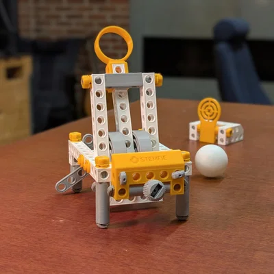 Máy bắn đá để bàn STEMFIE Desktop Catapult