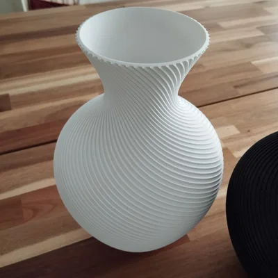 Mẫu bình hoa cổ điển họa tiết xoắn ốc in 3D đẹp mắt