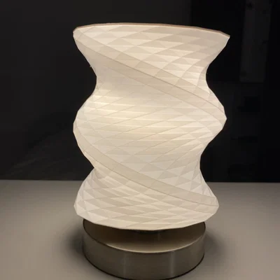 Đèn bàn pha lê