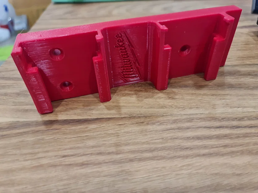 Giá đỡ pin Milwaukee M18 cho 4 viên pin - Image 2