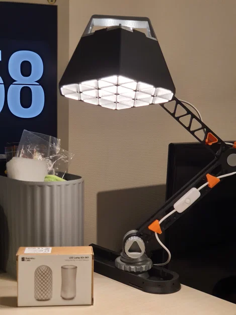 Đèn LED Mech-Arm 3D in - Linh hoạt, chắc chắn cho góc làm việc - Image 3