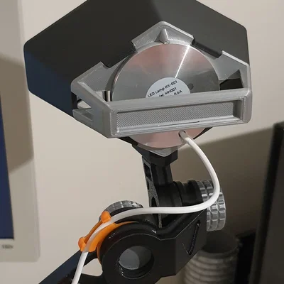 Đèn LED Mech-Arm 3D in - Linh hoạt, chắc chắn cho góc làm việc