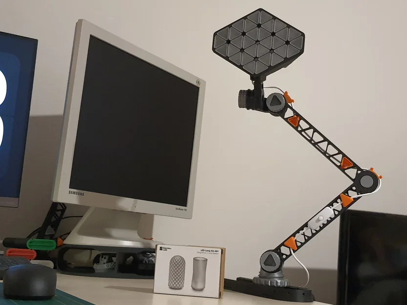 Đèn LED Mech-Arm 3D in - Linh hoạt, chắc chắn cho góc làm việc - Image 6