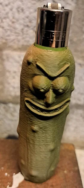 Ốp bật lửa Clipper hình Pickle Rick - Image 1