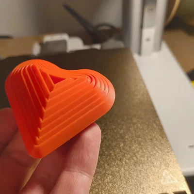 Mẫu in 3D đồ chơi Fidget trái tim Valentine dễ thương