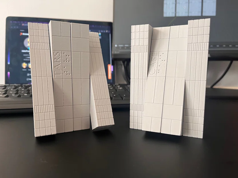 Mô hình robot khớp nối T.A.R.S., C.A.S.E., K.I.P.P. và P.L.E.X từ Interstellar (print-in-place) - Image 2