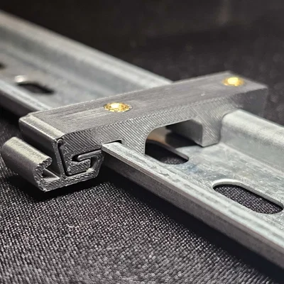 Kẹp thanh ray DIN cấu hình thấp